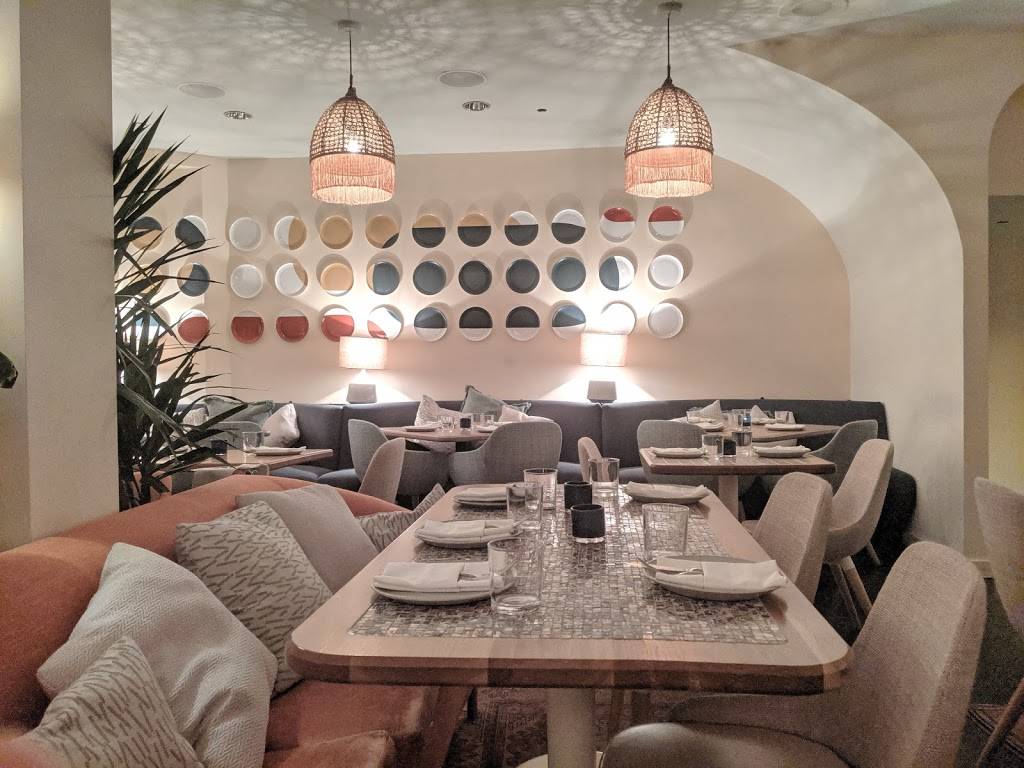 Byblos Uptown | restaurant | 2537 Yonge St, Toronto, ON M4P 2H9, Canada | 4164874897 OR +1 416-487-4897