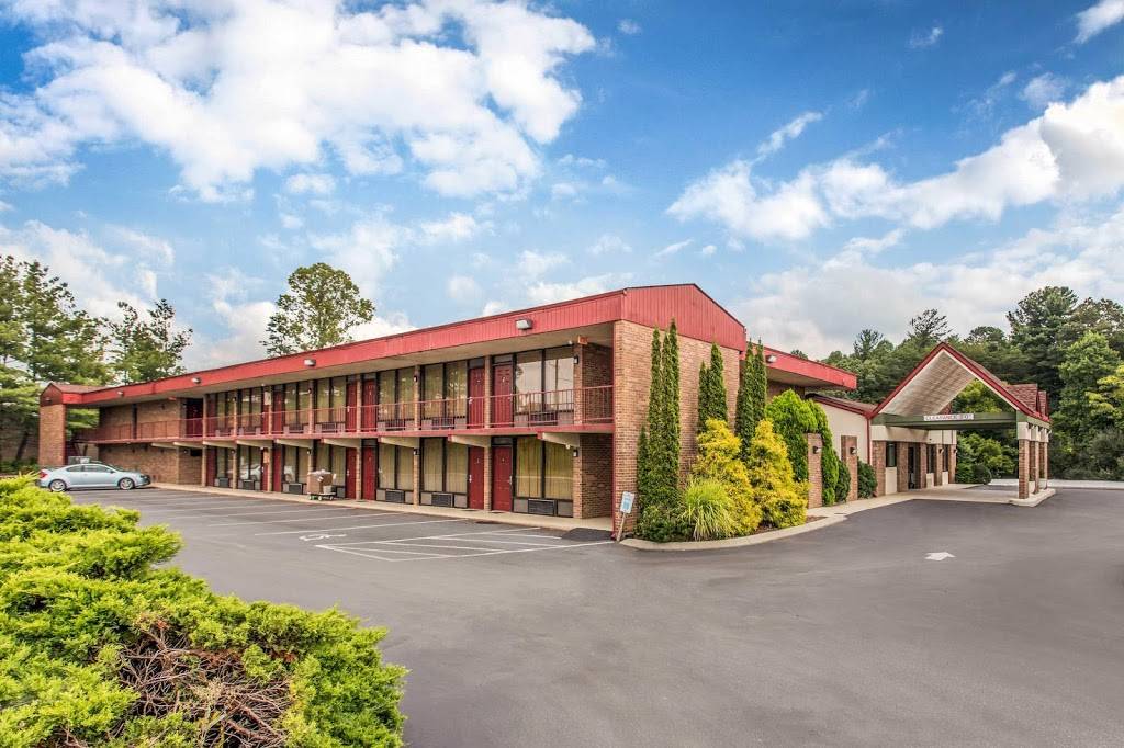 Econo Lodge Asheville Airport | restaurant | 196 Underwood Rd, Fletcher, NC 28732, USA | 8286841200 OR +1 828-684-1200