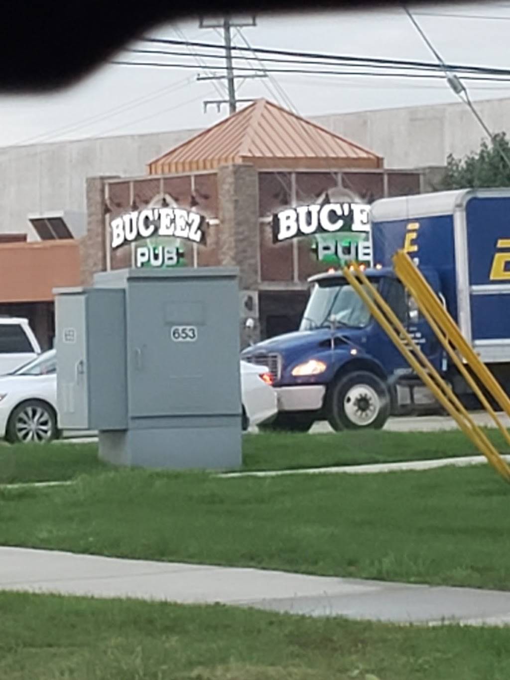 Buceez Pub | restaurant | 50985 Hayes Rd, Shelby Charter Twp, MI 48315, USA | 5868433495 OR +1 586-843-3495