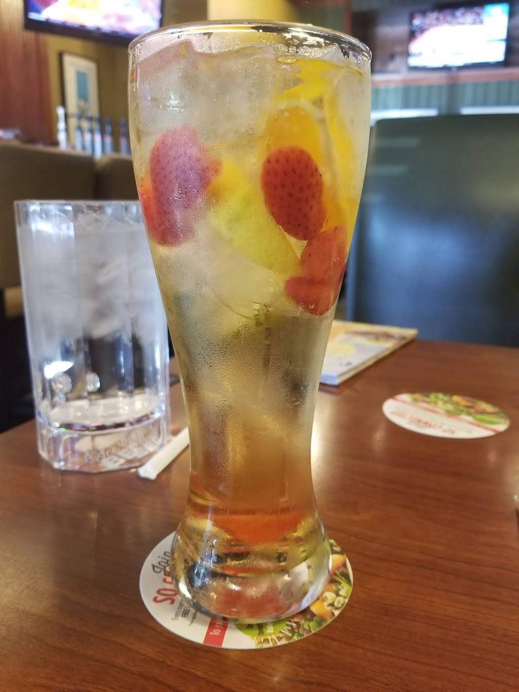 Ruby Tuesday | restaurant | 26774 Lorain Rd, North Olmsted, OH 44070, USA | 4407169499 OR +1 440-716-9499