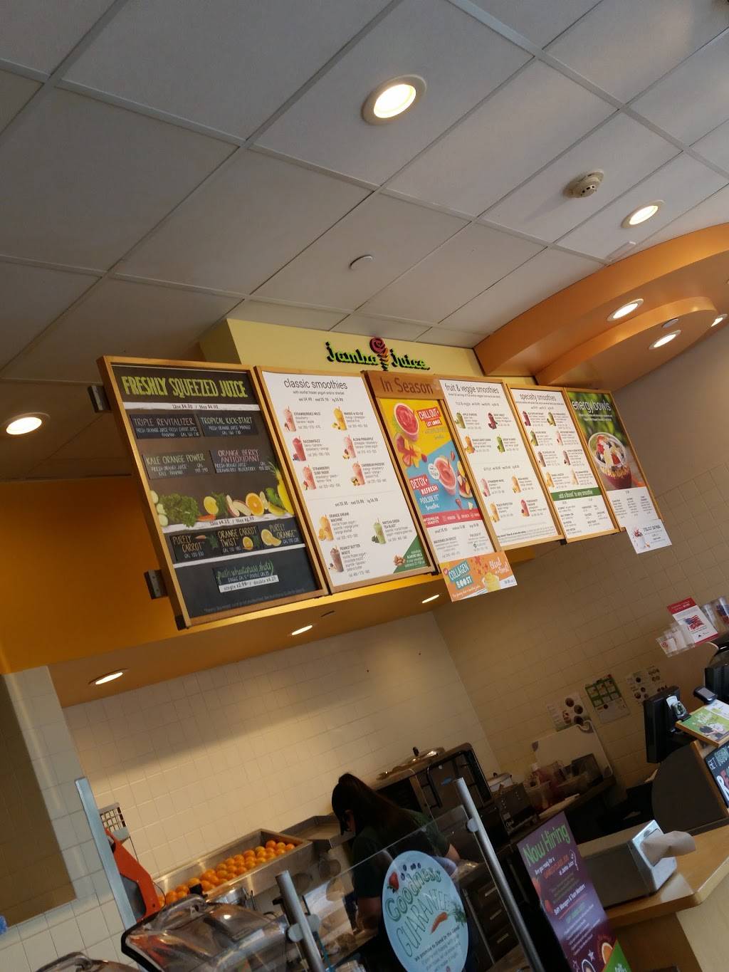 Jamba Hawthorn Hills Fashion Square | restaurant | 700 N Milwaukee Ave Suite 144, Vernon Hills, IL 60061, USA | 8478160226 OR +1 847-816-0226