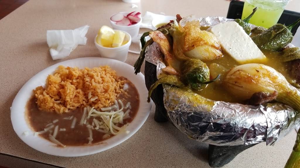 Tacos Vallarta | restaurant | 8730 Woodman Ave, Arleta, CA 91331, USA | 8188913836 OR +1 818-891-3836