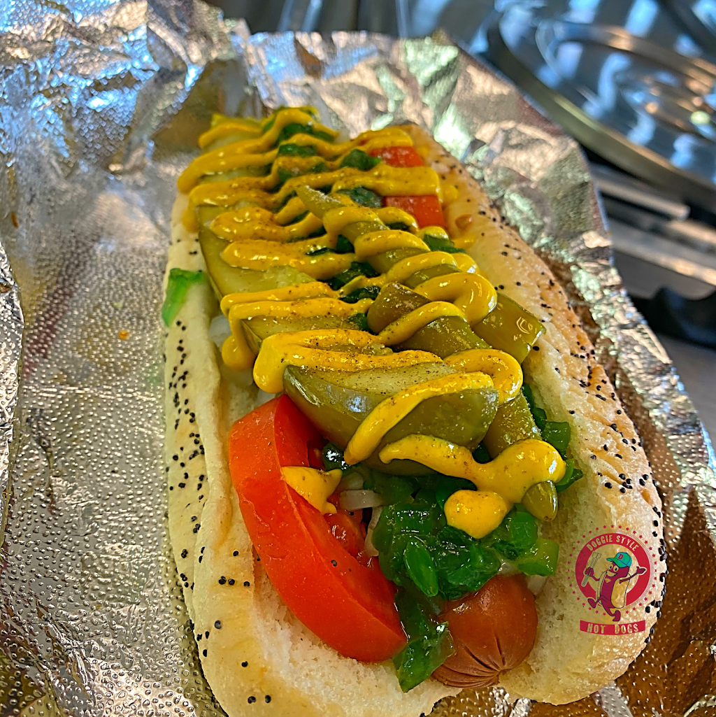 Doggie Style Hotdogs | restaurant | 2000 S Broadway, Edmond, OK 73013, USA | 2148451897 OR +1 214-845-1897