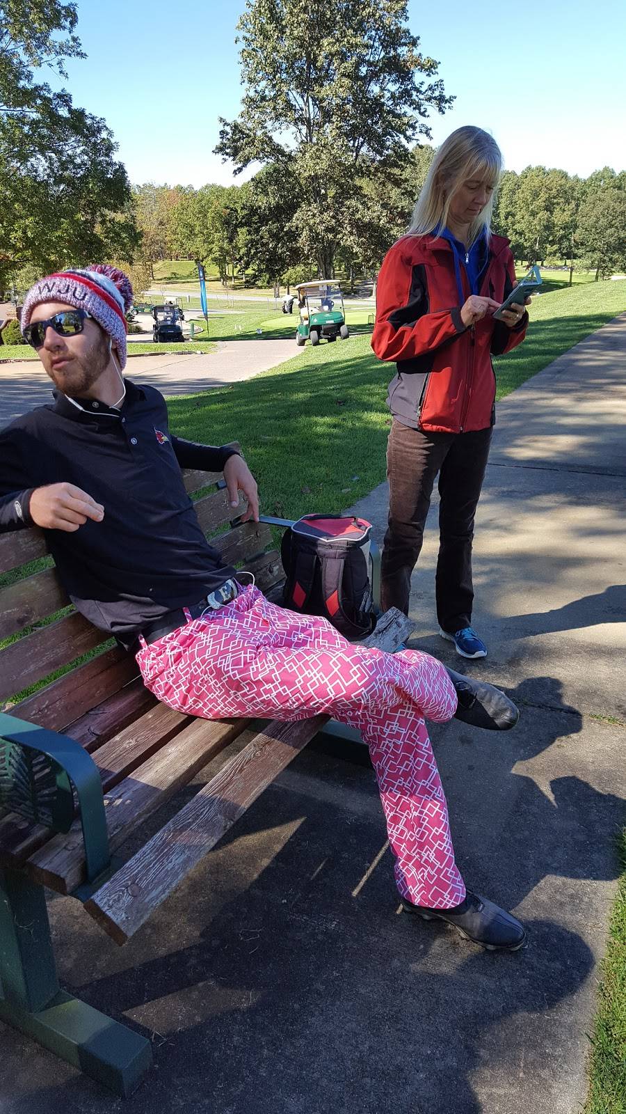 Bunkers | Sports Bar & Restaurant | restaurant | 255 Resort Dr, Daniels, WV 25832, USA | 3047630817 OR +1 304-763-0817