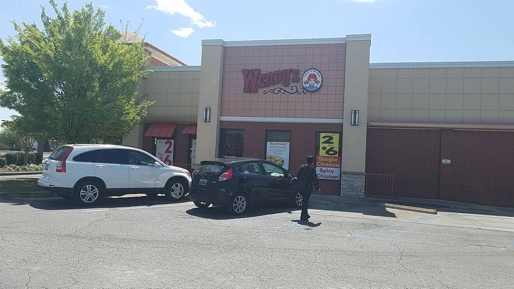Wendys | restaurant | 2800 S Memorial Pkwy, Huntsville, AL 35801, USA | 2565343214 OR +1 256-534-3214