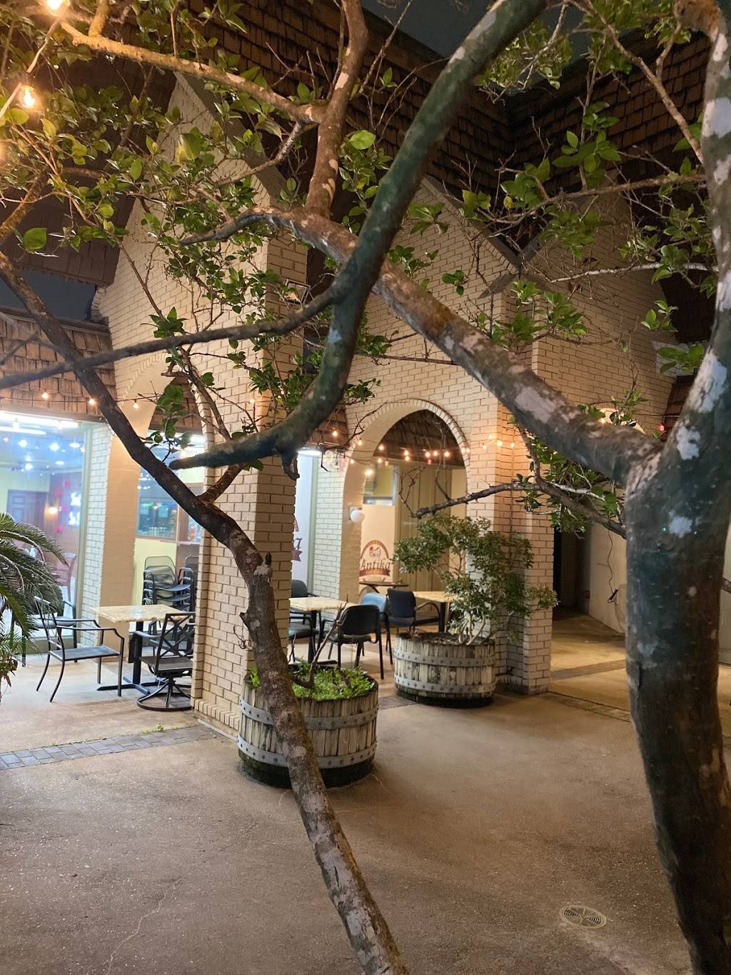 Antika Cafe and Grill | restaurant | 2727 Fondren Rd #4b, Houston, TX 77063, USA | 3462265937 OR +1 346-226-5937