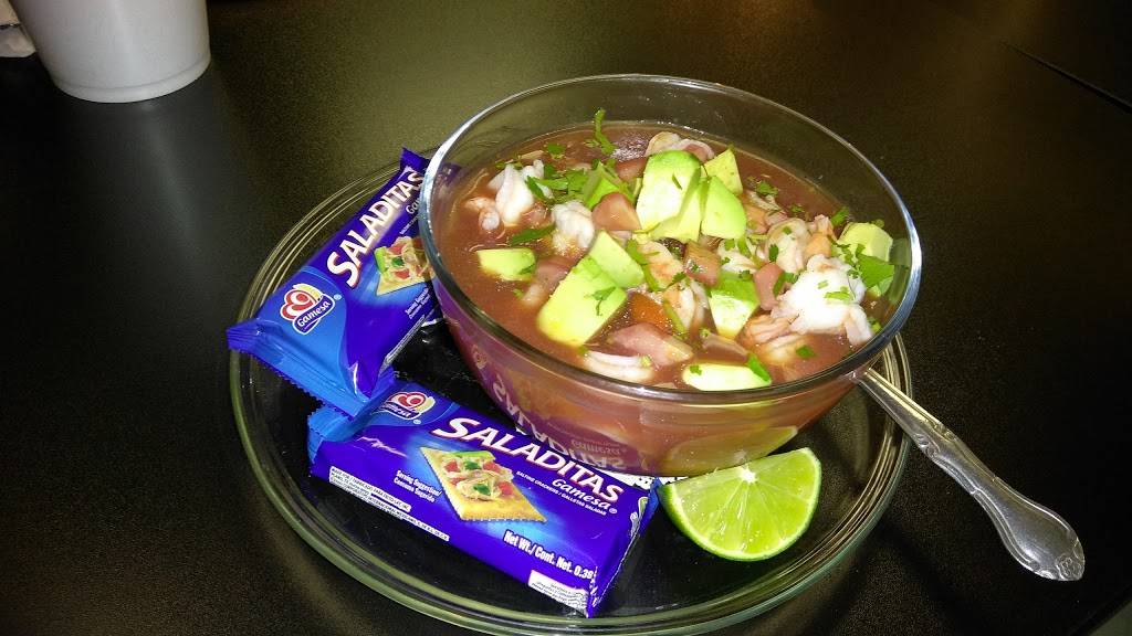 La Chilanguita Restaurant | restaurant | 7942 Ogden Ave, Lyons, IL 60534, USA | 7084436166 OR +1 708-443-6166