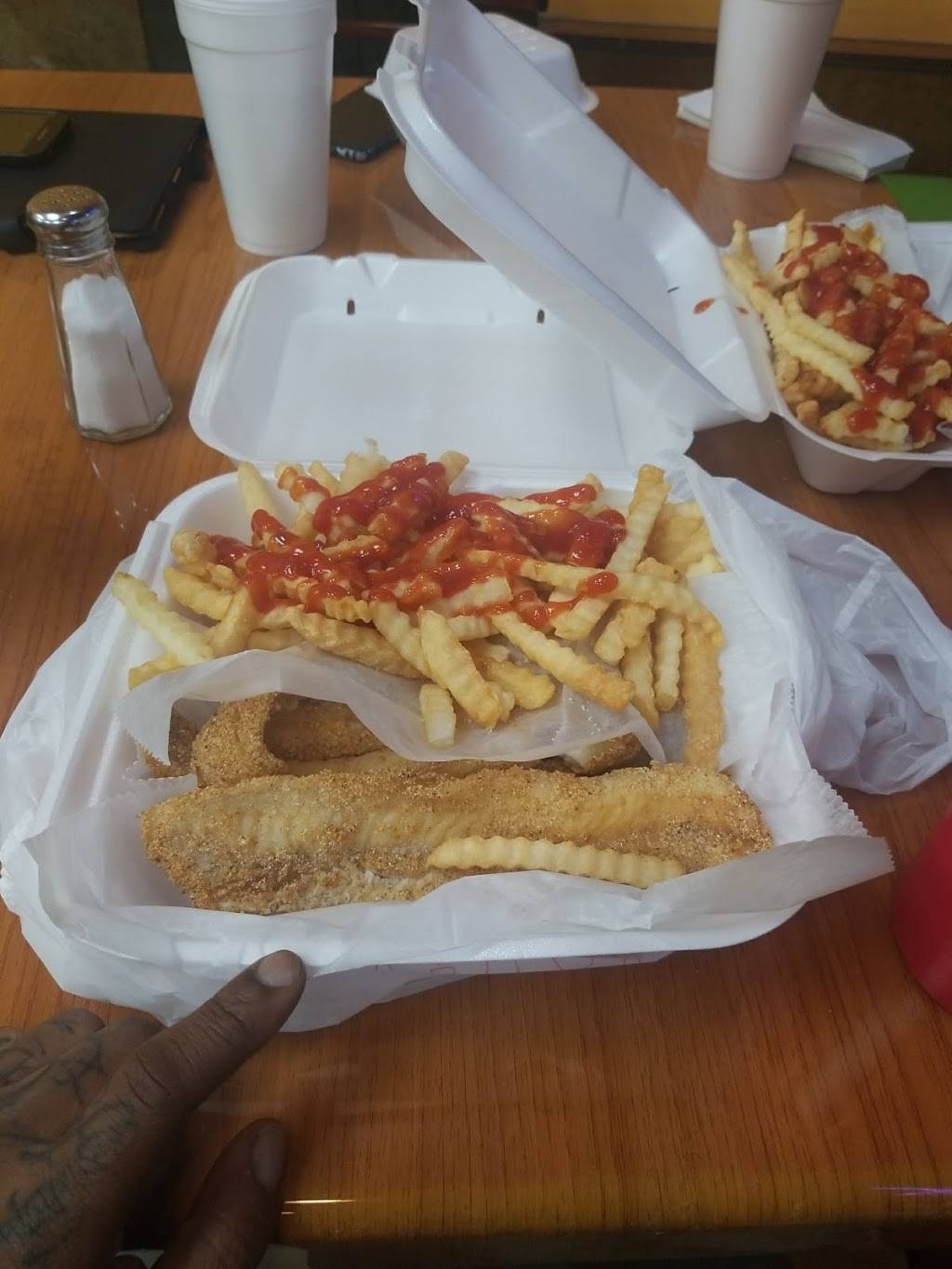 J. Buffalo Wings | restaurant | 8479 Hospital Dr, Douglasville, GA 30134, USA | 6783910394 OR +1 678-391-0394