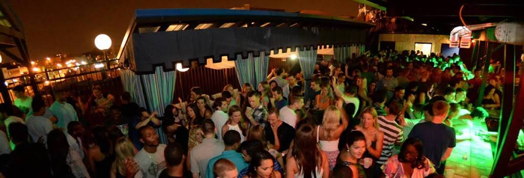 Sky Bar | restaurant | 257 Franklin St, Buffalo, NY 14202, USA | 7168533600 OR +1 716-853-3600