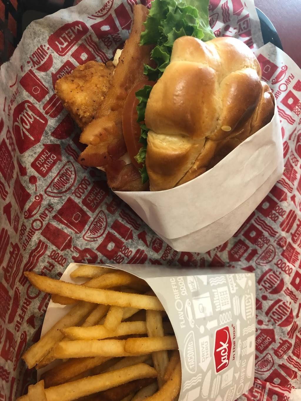 Jack in the Box | restaurant | 4840 S Yale Ave, Tulsa, OK 74135, USA | 9184936537 OR +1 918-493-6537