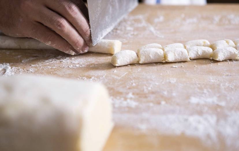 Café Carmela | restaurant | 2859 Holme Ave, Philadelphia, PA 19152, USA | 2158212584 OR +1 215-821-2584