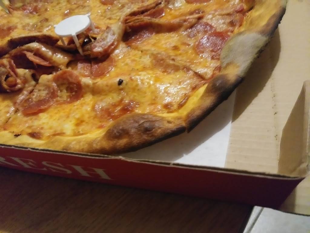 Park Pizza | restaurant | 493 Cooke St, Waterbury, CT 06710, USA | 2035730811 OR +1 203-573-0811