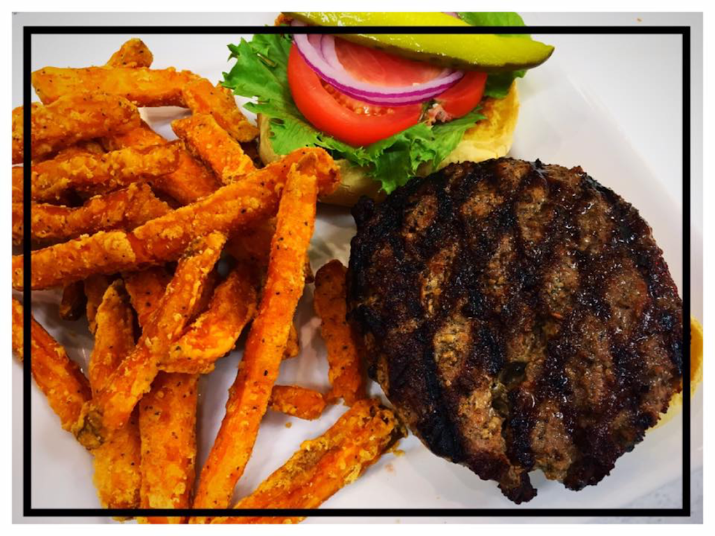 Revolution Golf and Grille | restaurant | 1430 High St suite 706, Williamsburg, VA 23185, USA | 7576454711 OR +1 757-645-4711