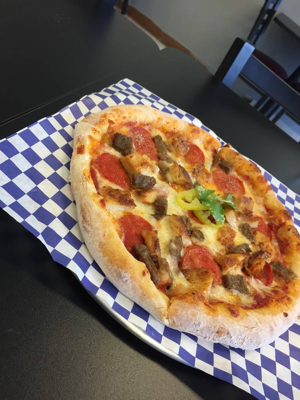 Juicy Gyros | restaurant | 7976 Pines Blvd, Pembroke Pines, FL 33024, USA | 9542486171 OR +1 954-248-6171