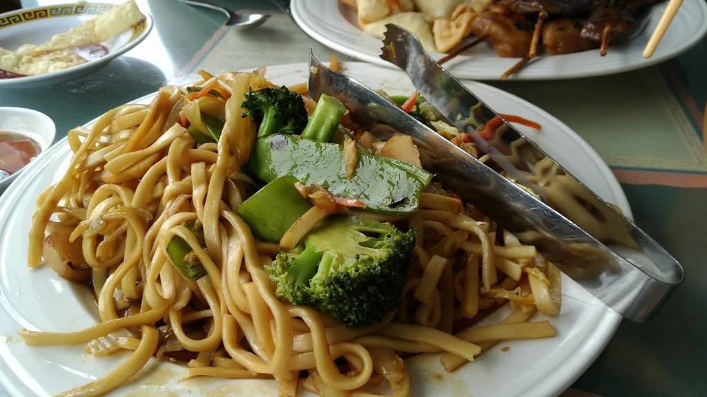 Dragon Palace | restaurant | 7 Marlboro Rd, Troy, NH 03465, USA | 6032423898 OR +1 603-242-3898