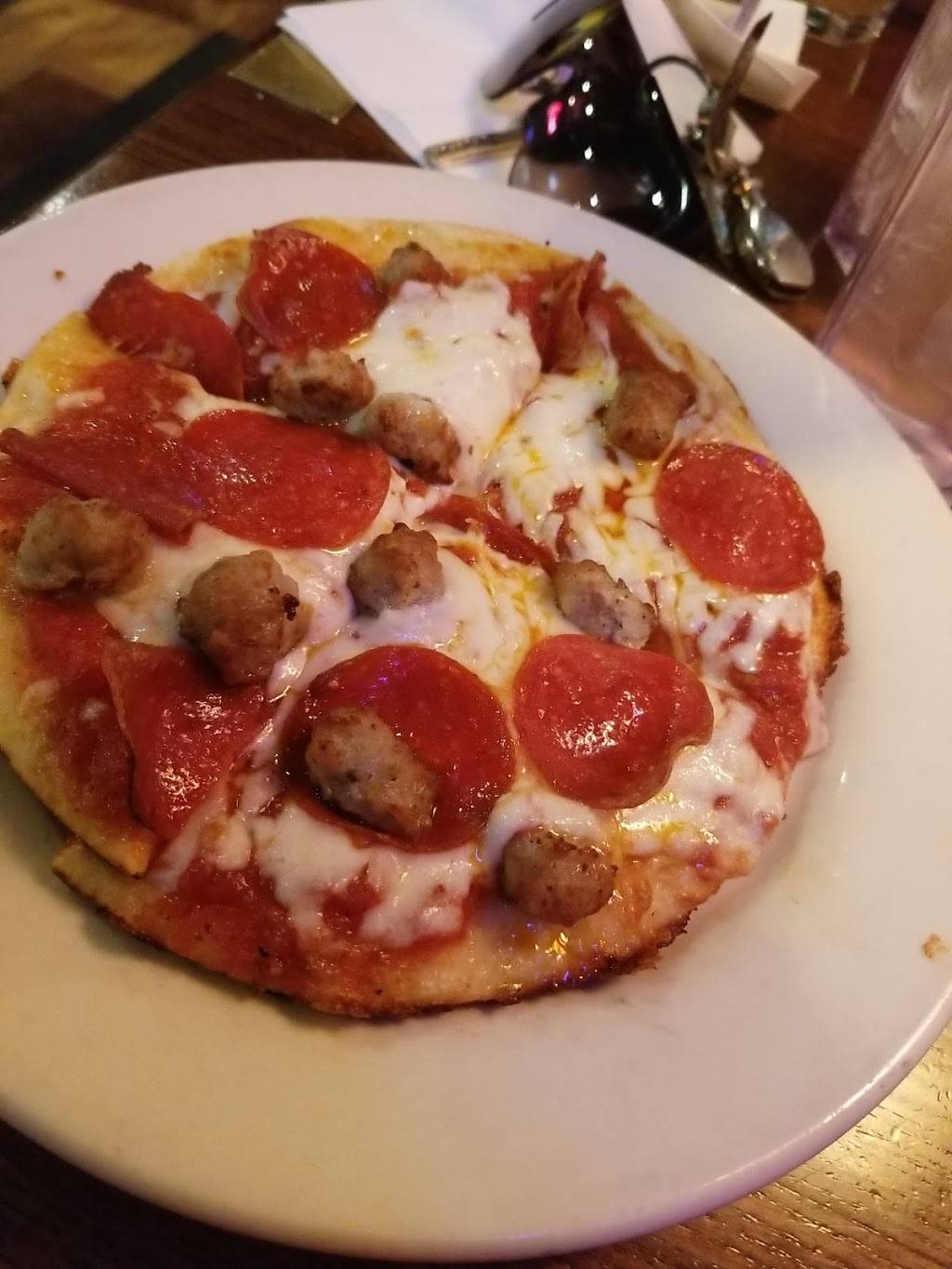 Old Chicago Pizza and Taproom | restaurant | 9010 Taylorsville Rd, Louisville, KY 40299, USA | 5023017700 OR +1 502-301-7700