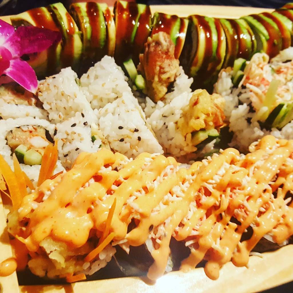 Lemongrass Thai Sushi | restaurant | 977 Butternut Dr Suite #3, Holland, MI 49424, USA | 6163777440 OR +1 616-377-7440