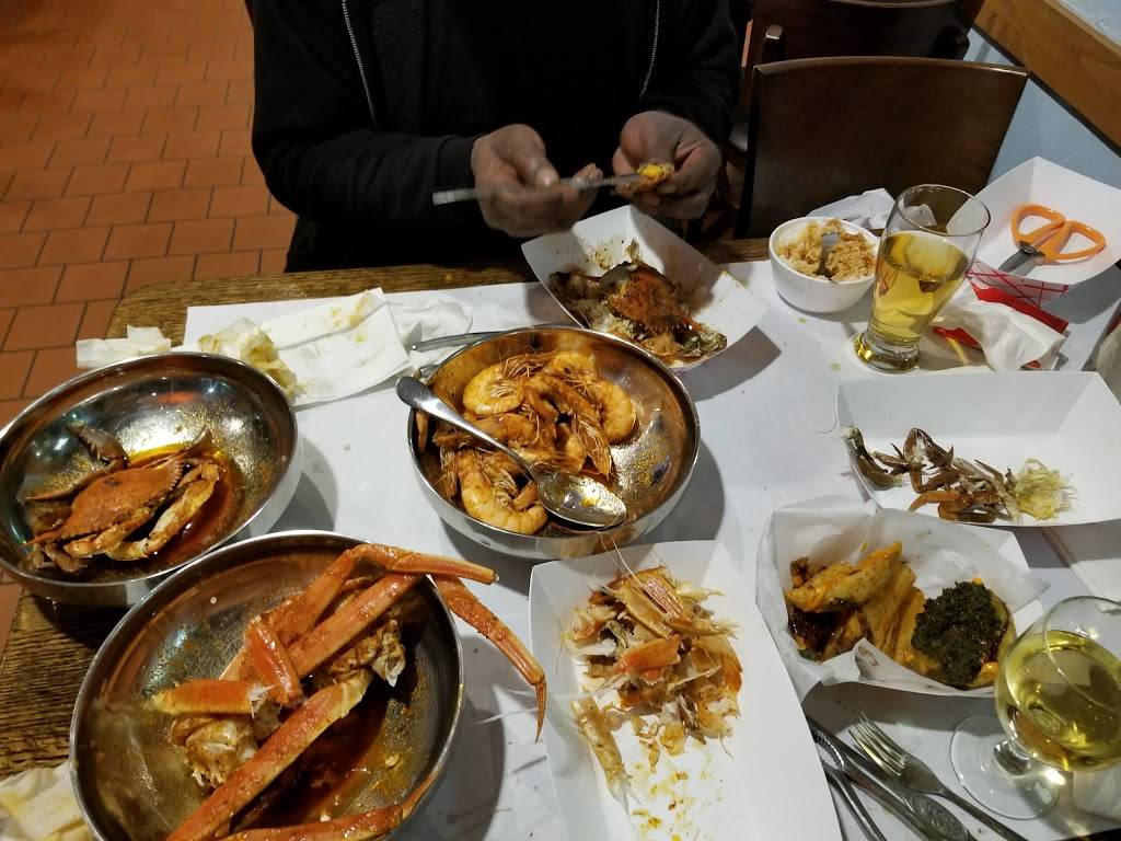 Asian Cajun Evanston | restaurant | 1322 Chicago Ave, Evanston, IL 60201, USA | 2242363978 OR +1 224-236-3978