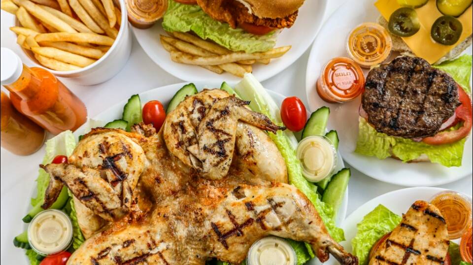 Chick Fiesta Peri Peri Good | meal takeaway | 699 Markham Rd, Scarborough, ON M1H 2A5, Canada | 4164395300 OR +1 416-439-5300