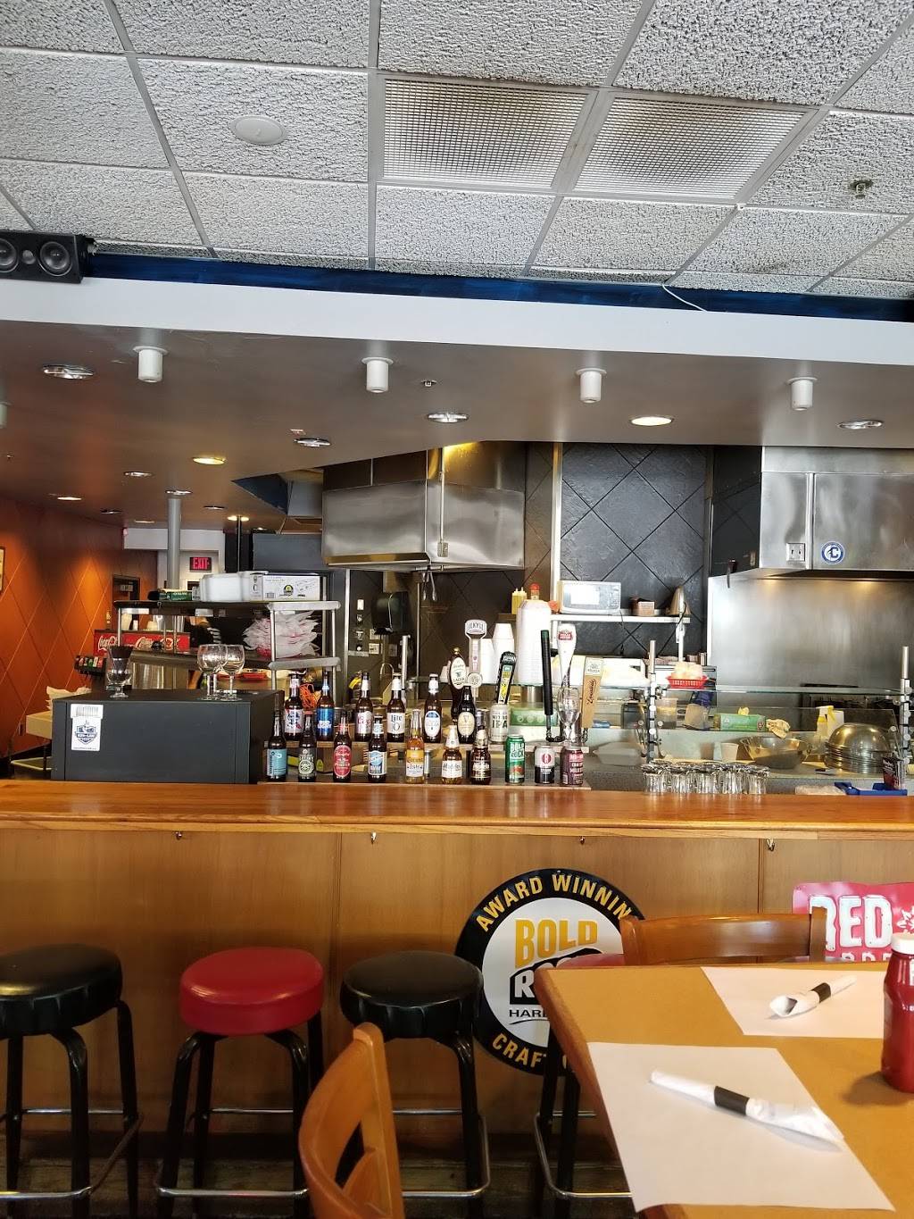 Charltons Grill and Tap | restaurant | 3005 Old Alabama Rd #100, Johns Creek, GA 30022, USA | 7704429005 OR +1 770-442-9005