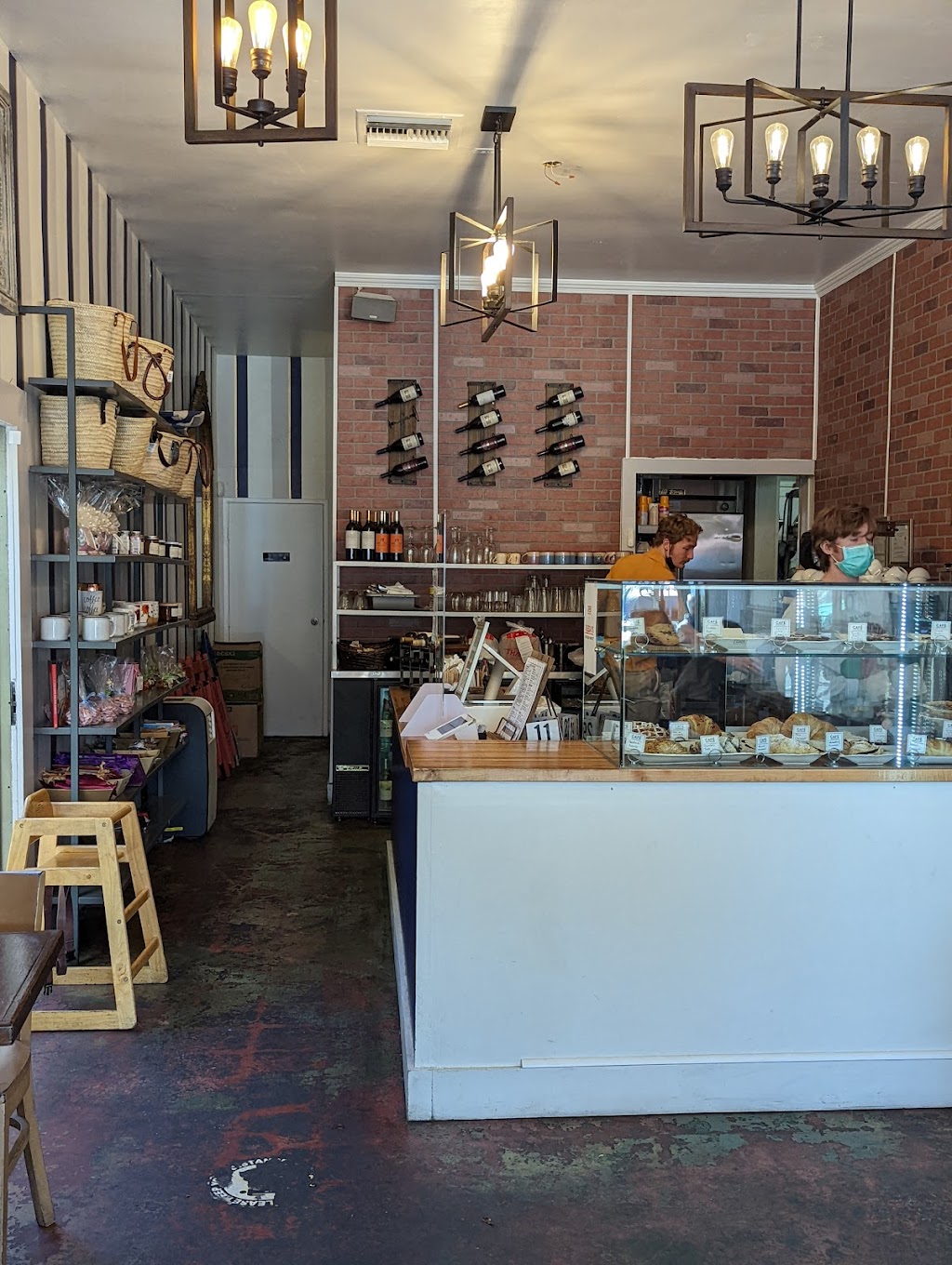 Café Montrose | cafe | 3459 N Verdugo Rd, Glendale, CA 91208, USA | 7472557046 OR +1 747-255-7046