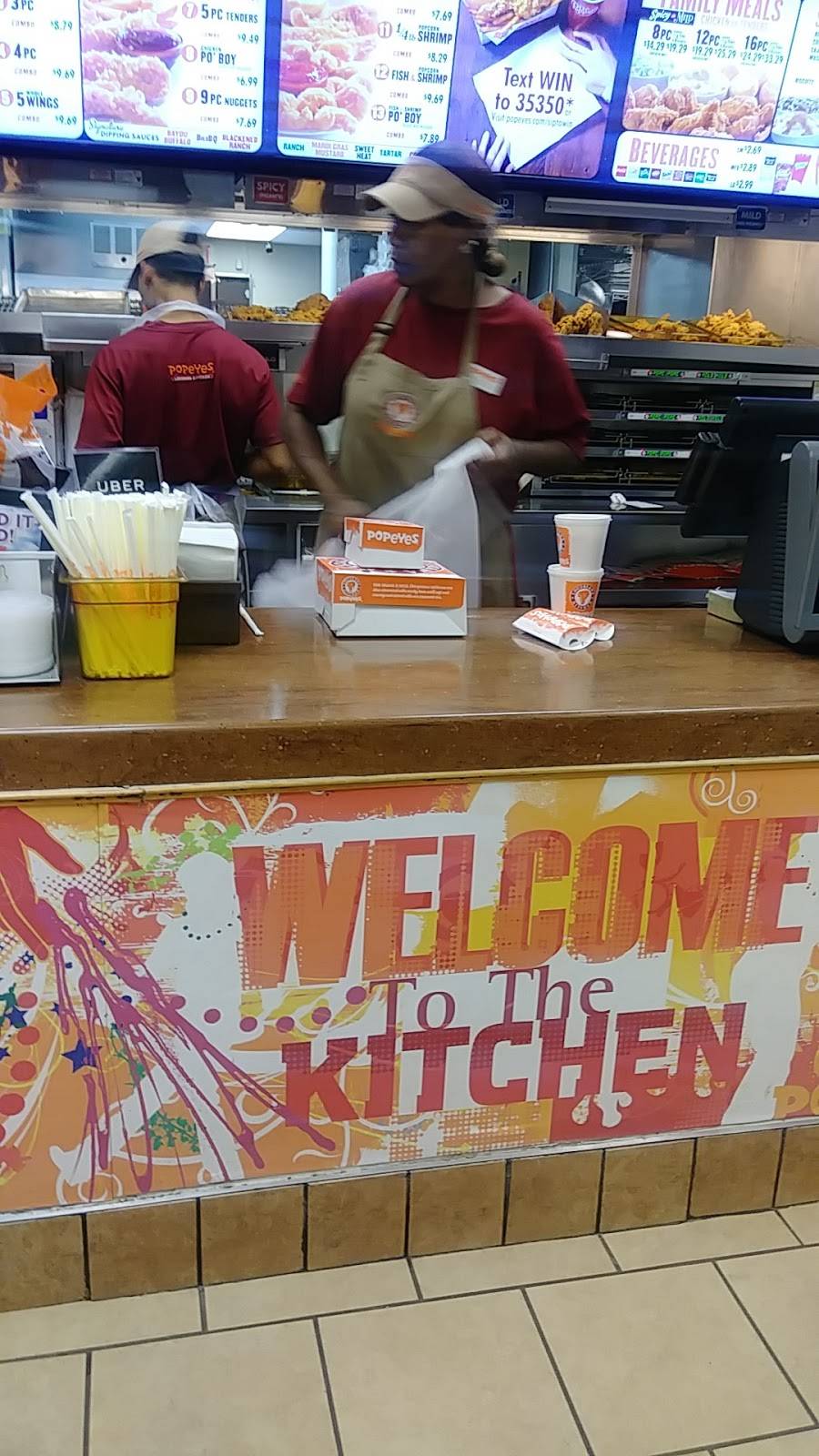 Popeyes Louisiana Kitchen | restaurant | 964 Albany Ave, Hartford, CT 06112, USA | 8602164487 OR +1 860-216-4487