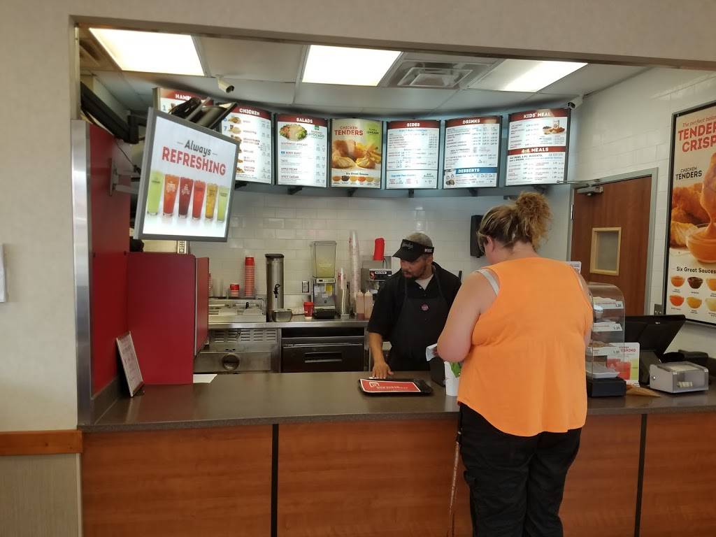 Wendys | restaurant | 3507 W 86th St, Indianapolis, IN 46268, USA | 3178728467 OR +1 317-872-8467