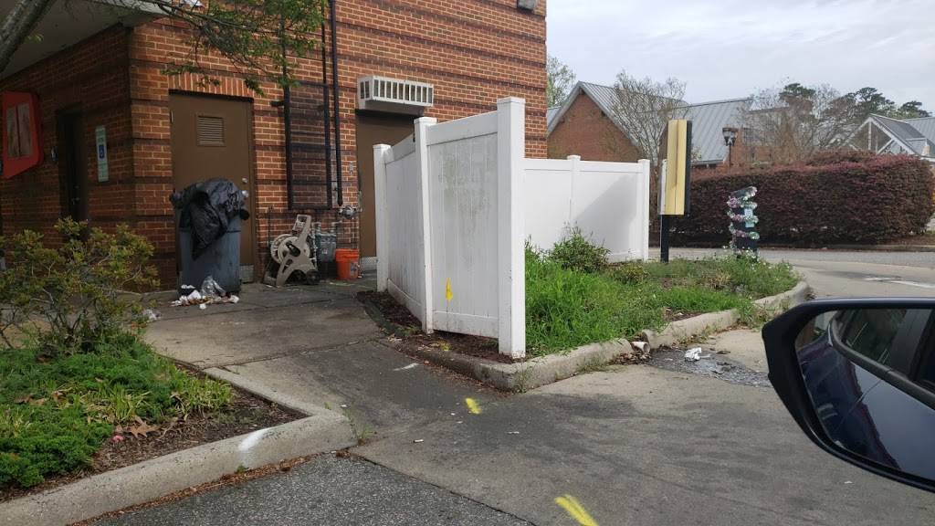 Sonic Drive-In | restaurant | 11835 Jefferson Ave, Newport News, VA 23606, USA | 7575946141 OR +1 757-594-6141