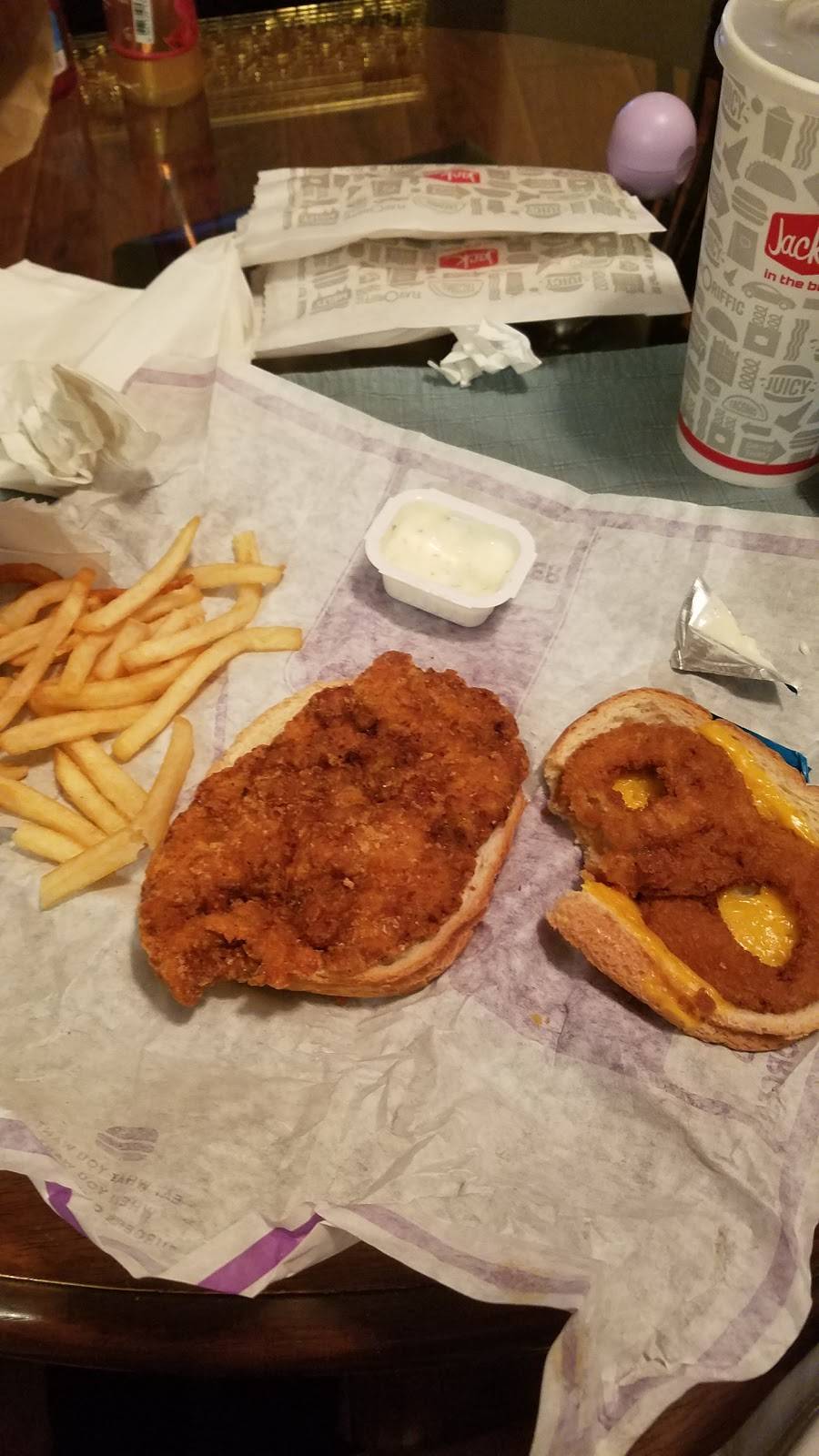 Jack in the Box | restaurant | 26547 Bouquet Canyon Rd, Santa Clarita, CA 91350, USA | 6612974881 OR +1 661-297-4881