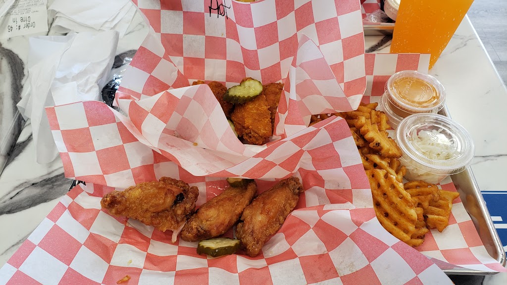 Hangry Joe’s Hot Chicken & Wings | restaurant | 7629 Linton Hall Rd, Gainesville, VA 20155, USA | 5712227584 OR +1 571-222-7584