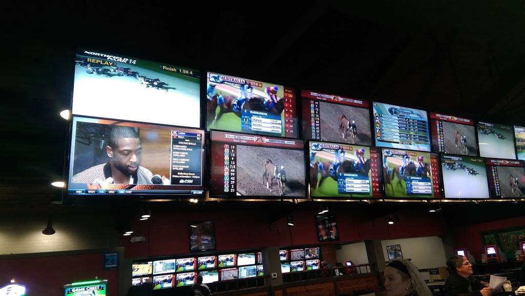 Club Hawthorne Oakbrook Terrace | restaurant | 17W648 22nd St, Oakbrook Terrace, IL 60181, USA | 6306278238 OR +1 630-627-8238