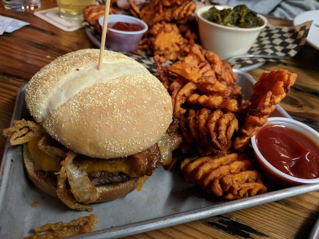 Moonshine BBQ | restaurant | 4911 196th St SW, Lynnwood, WA 98036, USA | 4256729592 OR +1 425-672-9592