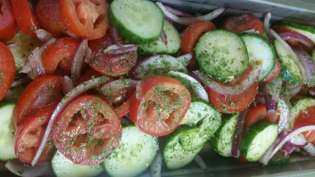 More Than Greens | restaurant | 113 W King St, Dalton, GA 30720, USA | 7065293531 OR +1 706-529-3531