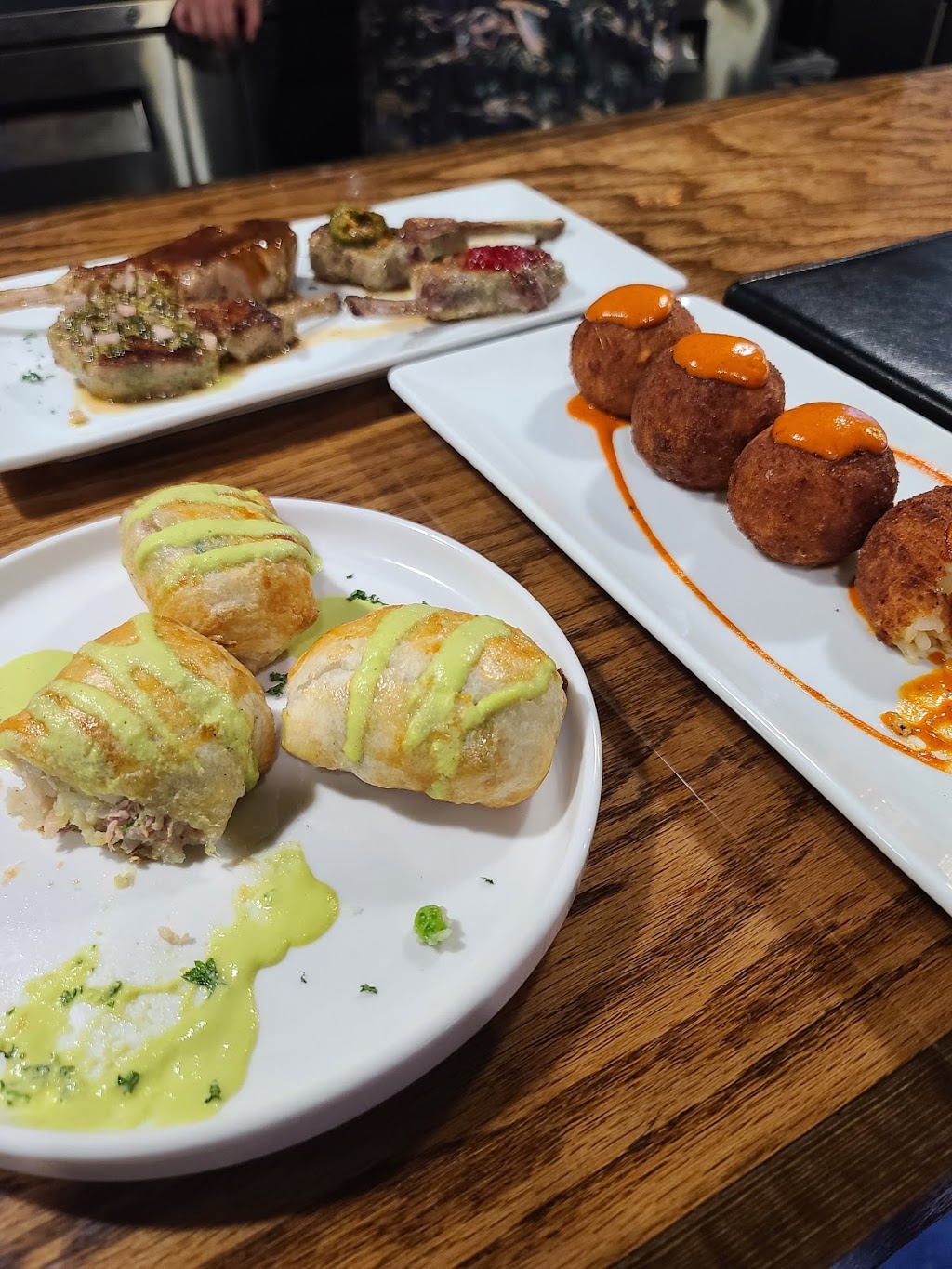 Philiposes Kitchen and Bar | restaurant | 32823 FM2978 Suite A, Magnolia, TX 77354, USA | 2817894176 OR +1 281-789-4176