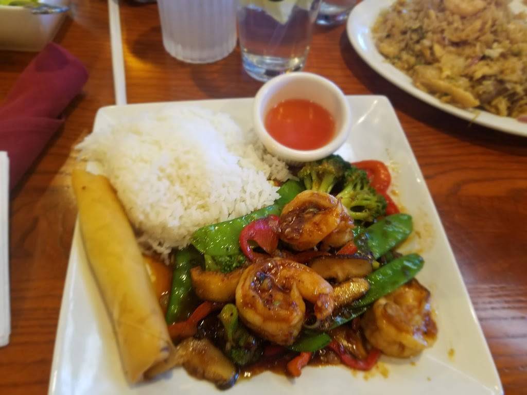 Phoenix Asian Cuisine | restaurant | 2001, 1641 New Garden Rd, Greensboro, NC 27410, USA | 3368555158 OR +1 336-855-5158