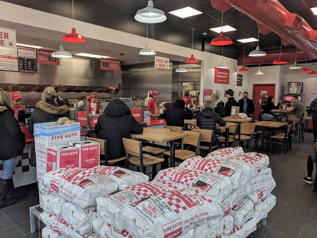 Five Guys | restaurant | 20 Clair Rd W, Guelph, ON N1L 0A8, Canada | 5197679090 OR +1 519-767-9090