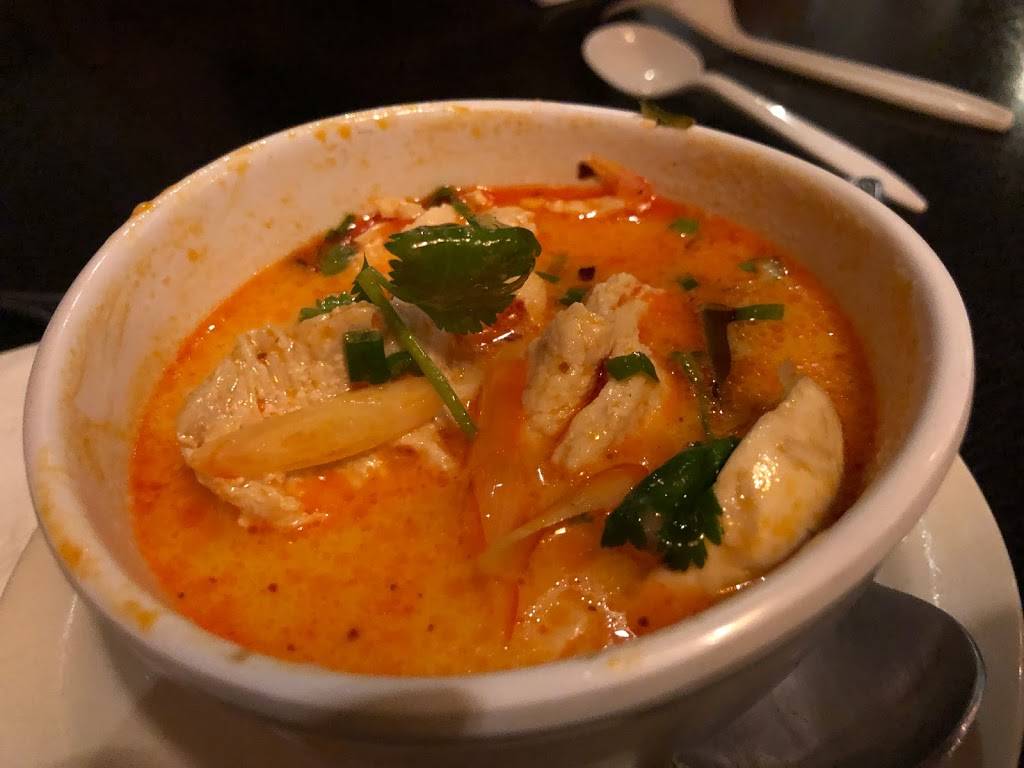 Jasmine Thai Cuisine | restaurant | 20022 Ventura Blvd, Woodland Hills, CA 91364, USA | 8188888815 OR +1 818-888-8815