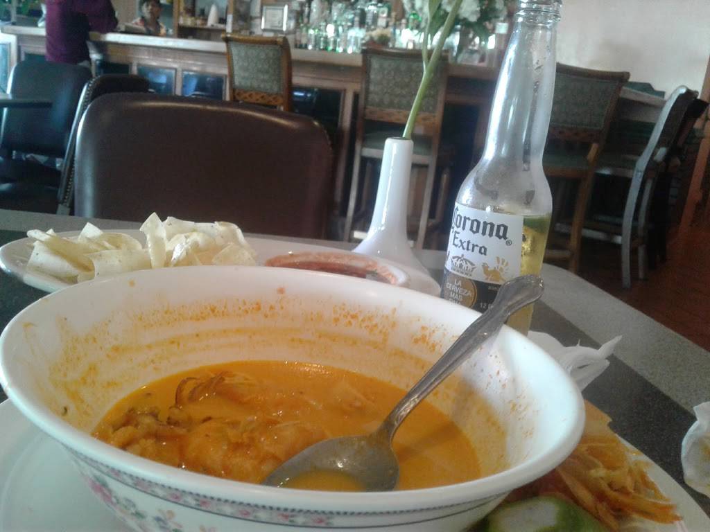 Saritas Restaurant | restaurant | 2794 Graham Rd, Falls Church, VA 22042, USA | 7035339448 OR +1 703-533-9448