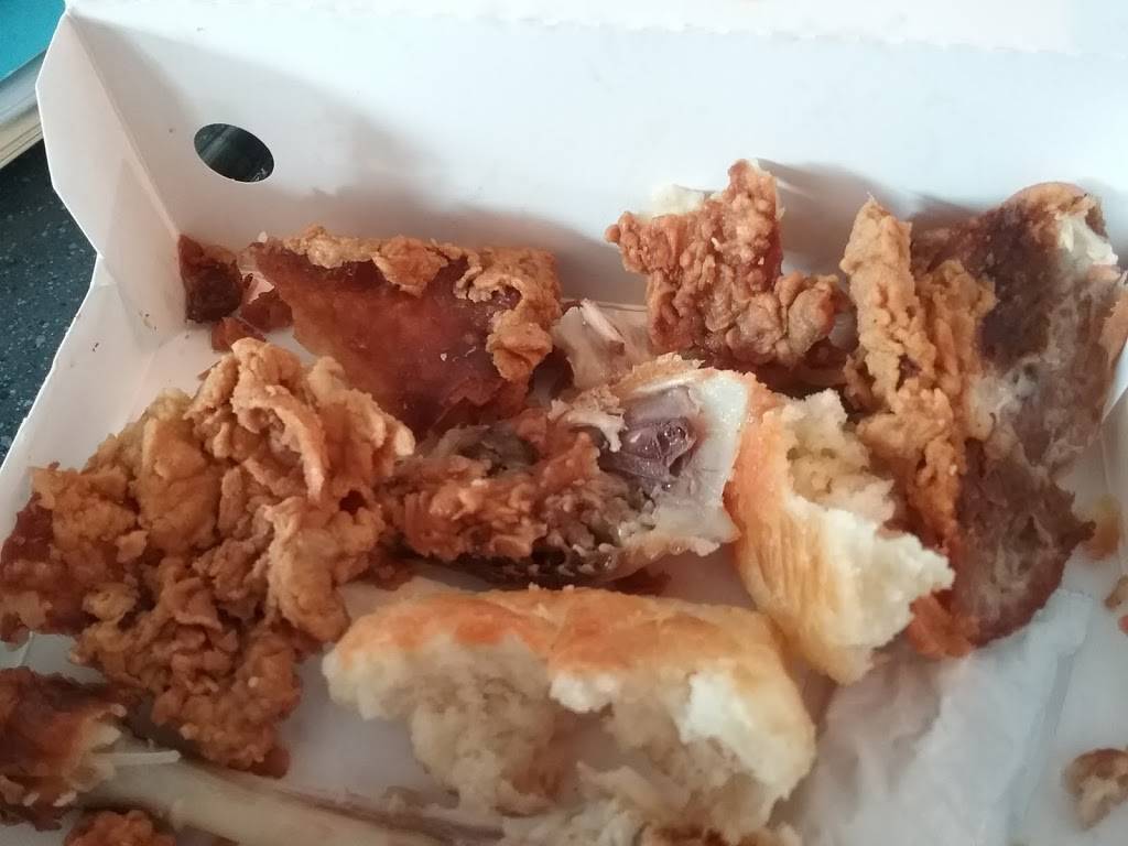 Churchs Chicken | restaurant | 276 Park Ave W, Mansfield, OH 44902, USA | 4197755720 OR +1 419-775-5720