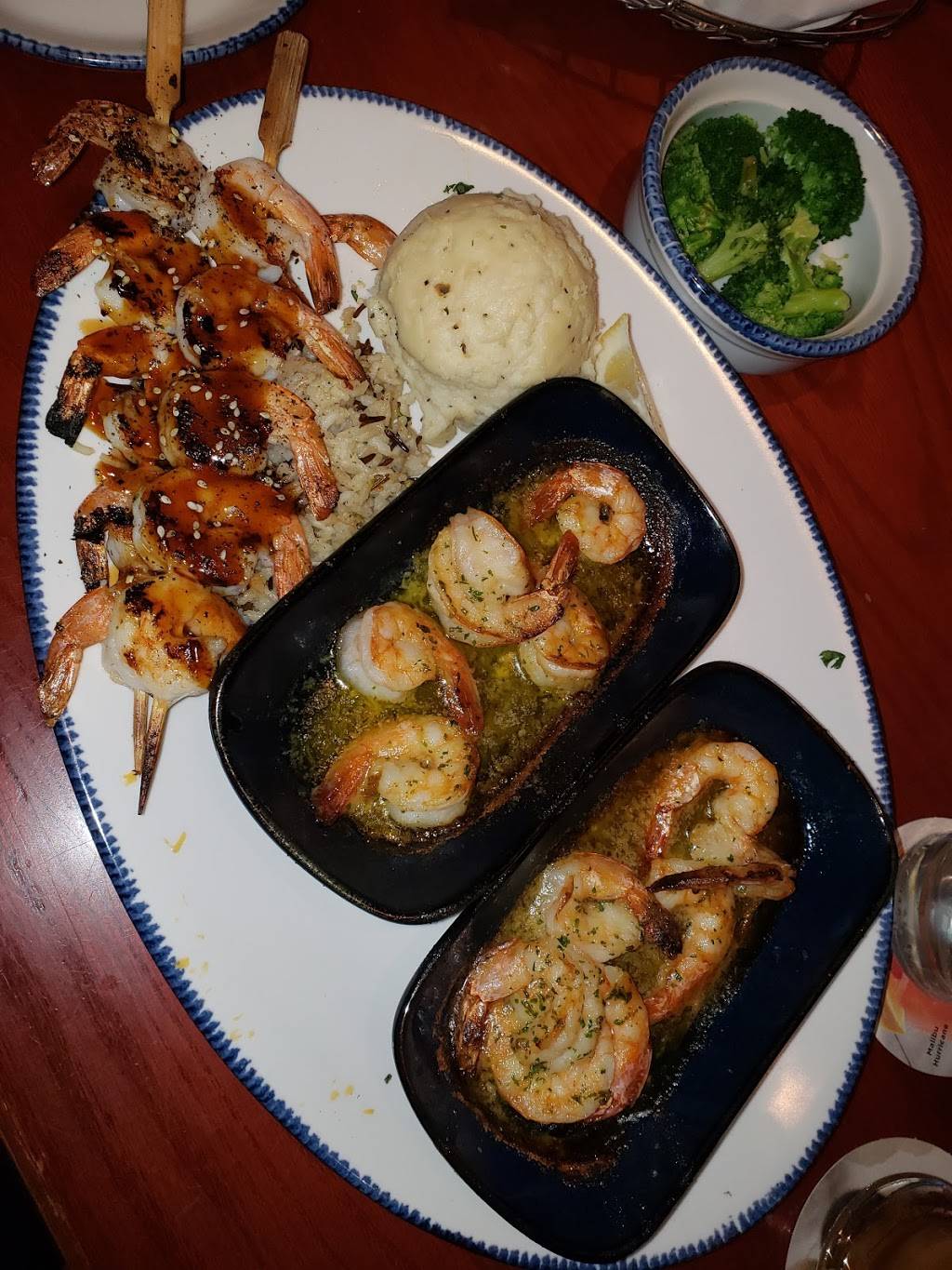 Red Lobster | restaurant | 4416 Durham-Chapel Hill Blvd, Durham, NC 27707, USA | 9194933566 OR +1 919-493-3566