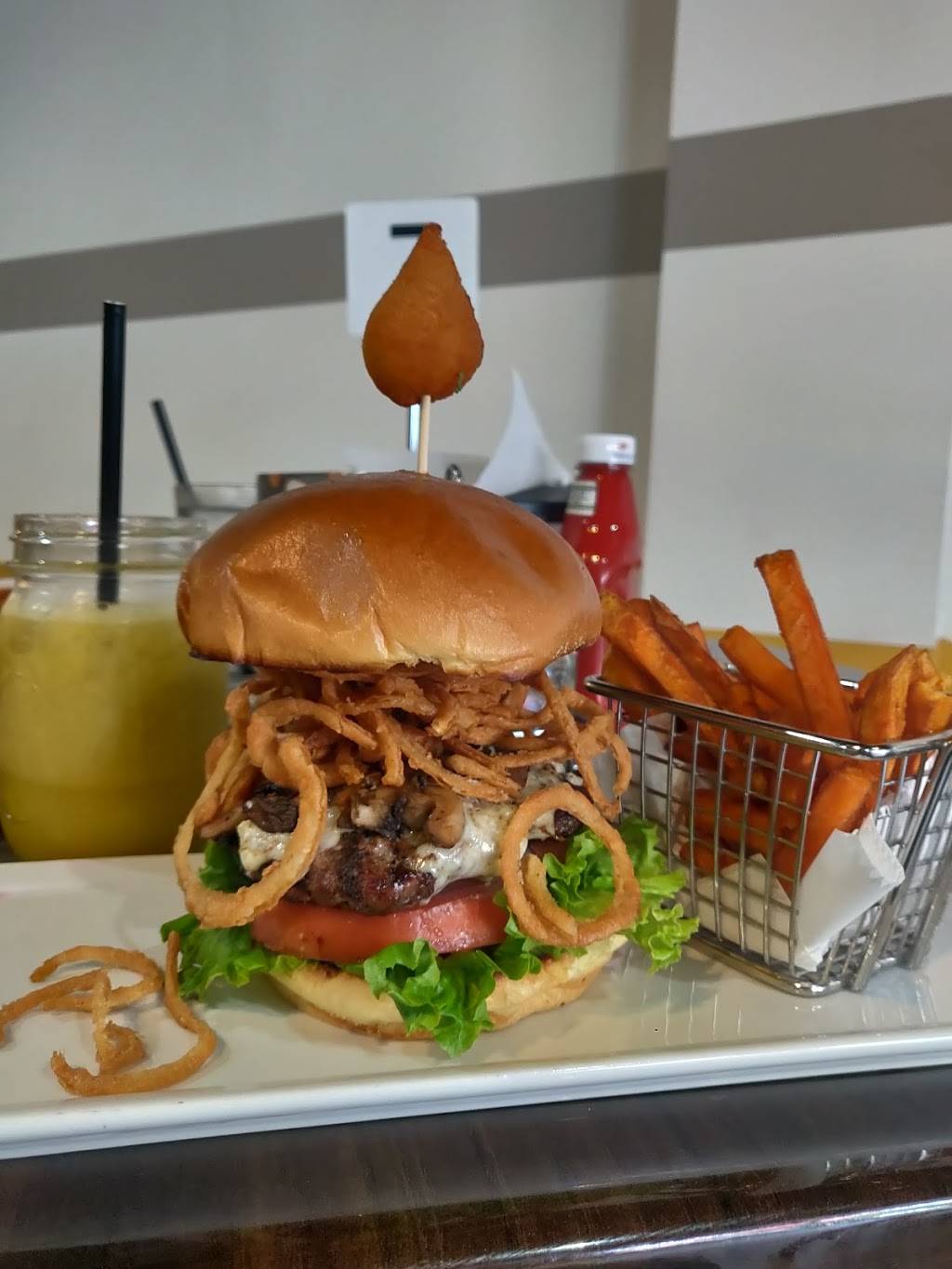 Cochic Gourmet | restaurant | 1631 SE 3rd Ct, Deerfield Beach, FL 33441, USA | 7542125892 OR +1 754-212-5892