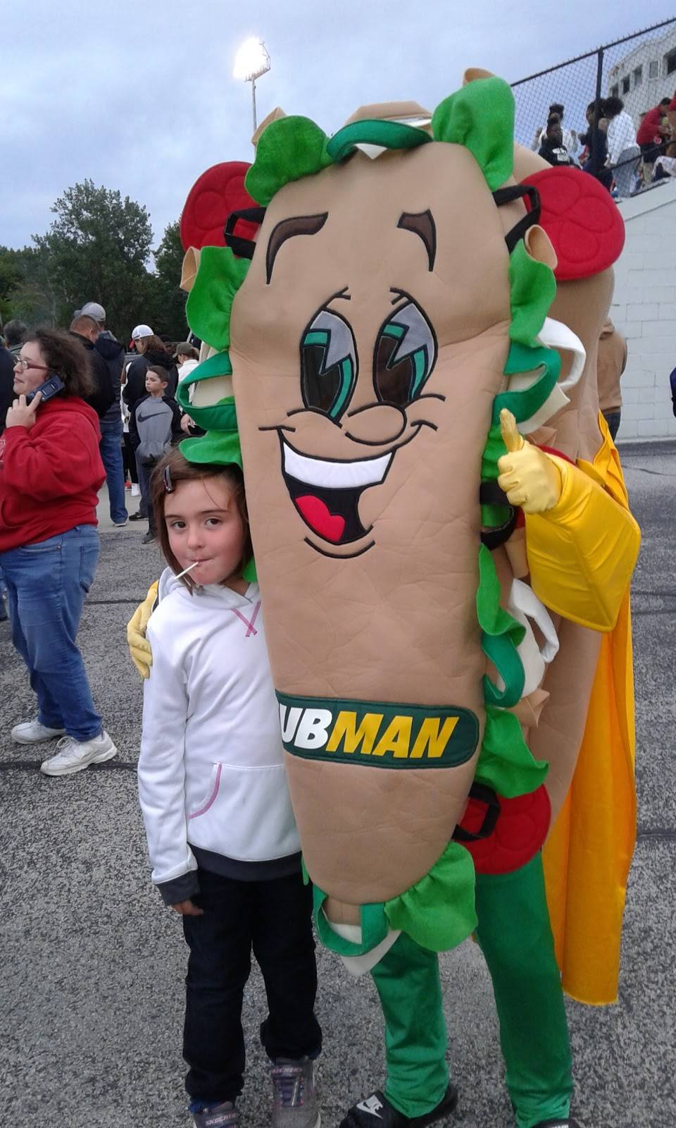 Subway | restaurant | 1636 N County Line St, Fostoria, OH 44830, USA | 4194358511 OR +1 419-435-8511