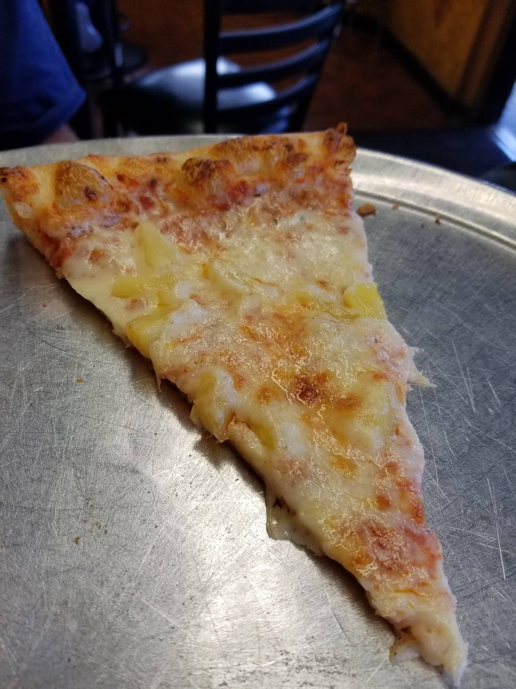 Mama Mias Pizzeria | restaurant | 706 E Wallace St, Orlando, FL 32809, USA | 4078516001 OR +1 407-851-6001