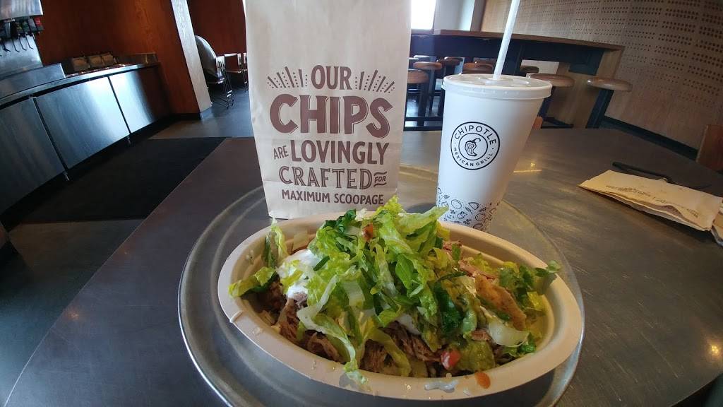 Chipotle Mexican Grill | restaurant | 32195 Temecula Pkwy #105, Temecula, CA 92592, USA | 9513036215 OR +1 951-303-6215