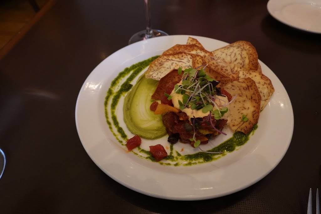 Max Londons | restaurant | 466 Broadway, Saratoga Springs, NY 12866, USA | 5185870505 OR +1 518-587-0505