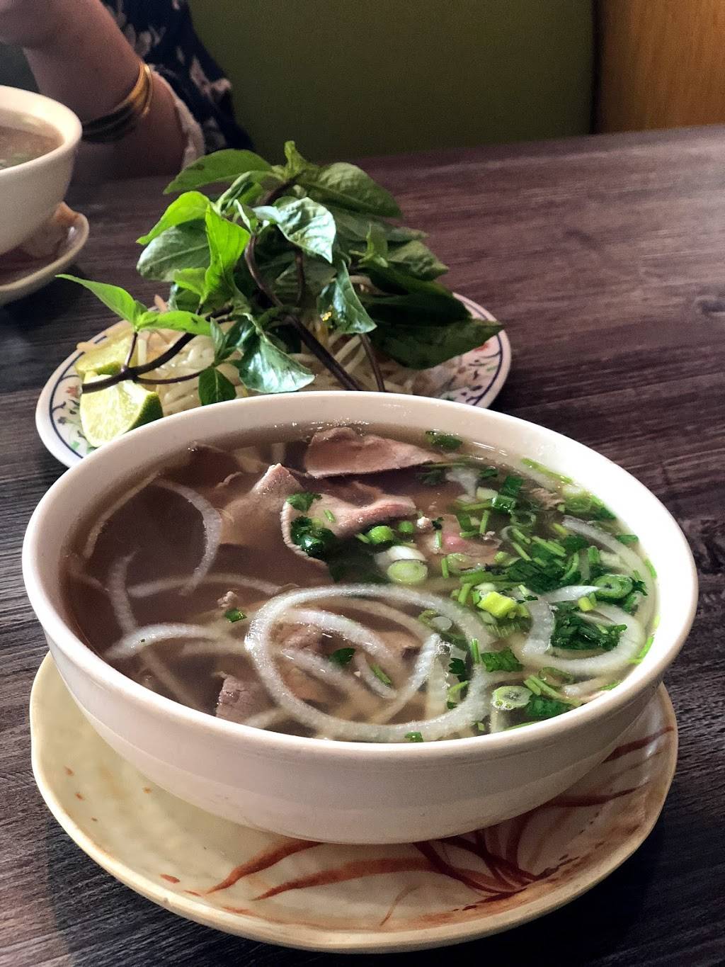 Pho Ha Noi | restaurant | 14021 Jeffrey Rd, Irvine, CA 92620, USA | 9497333320 OR +1 949-733-3320