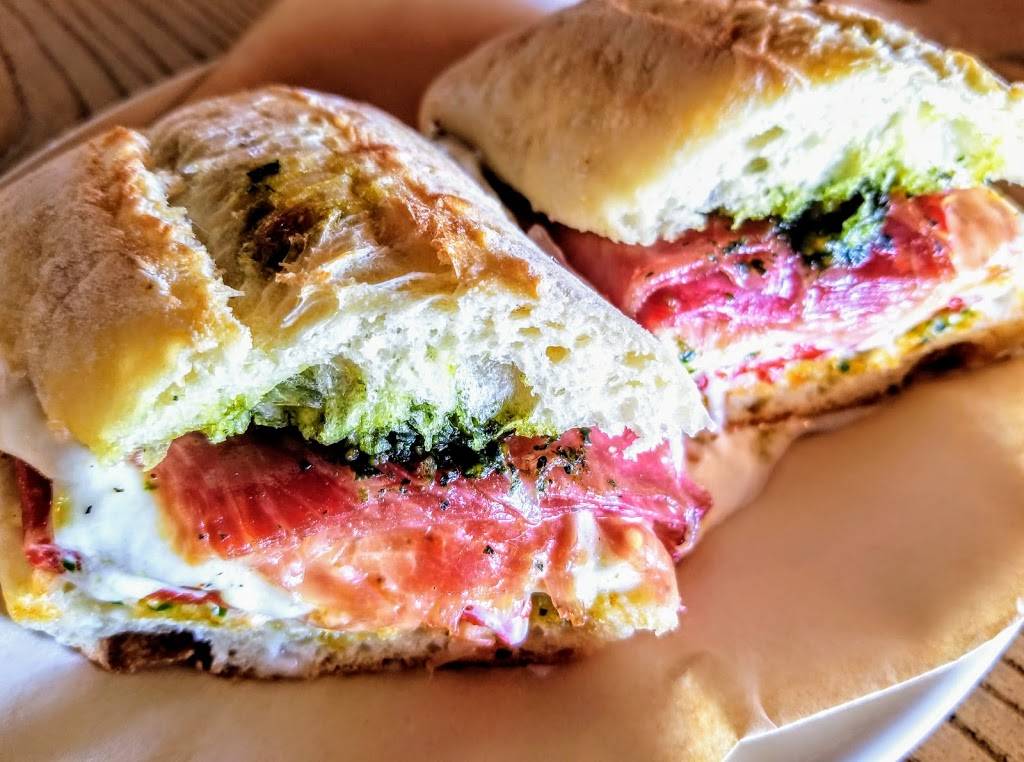 Zinqué | restaurant | 3446 Via Oporto, Newport Beach, CA 92663, USA | 9496127259 OR +1 949-612-7259