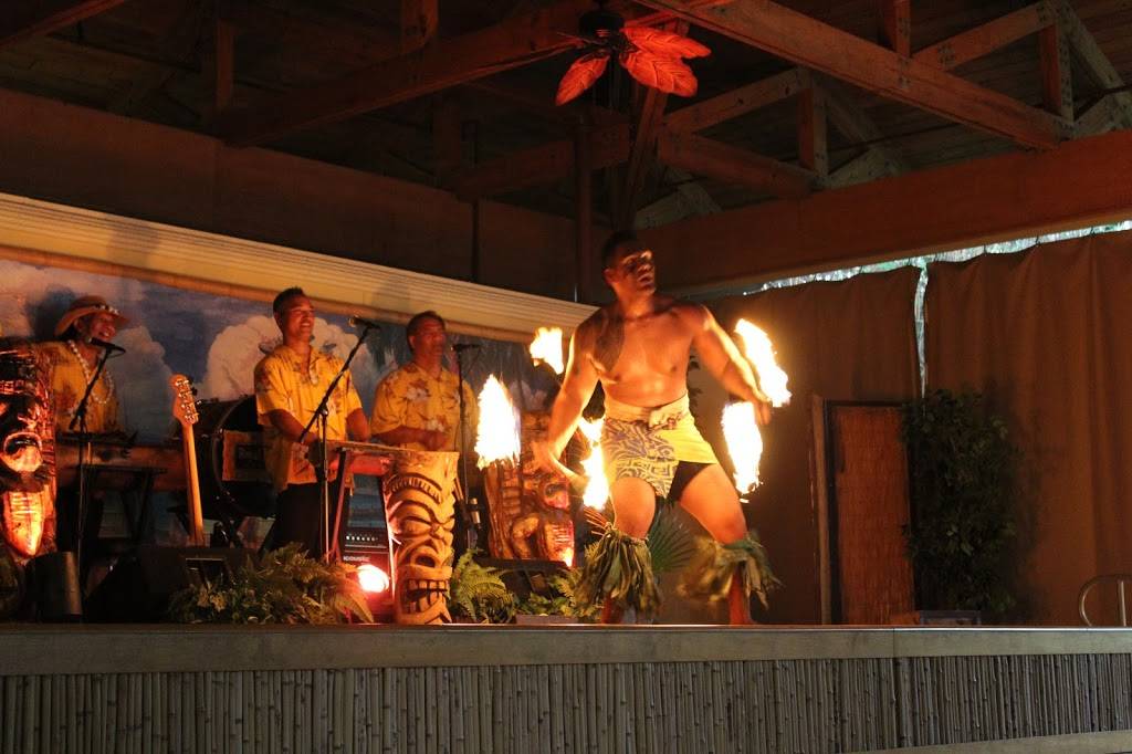 Wantilan Luau | restaurant | 6300 Hollywood Way, Orlando, FL 32819, USA | 4075033463 OR +1 407-503-3463