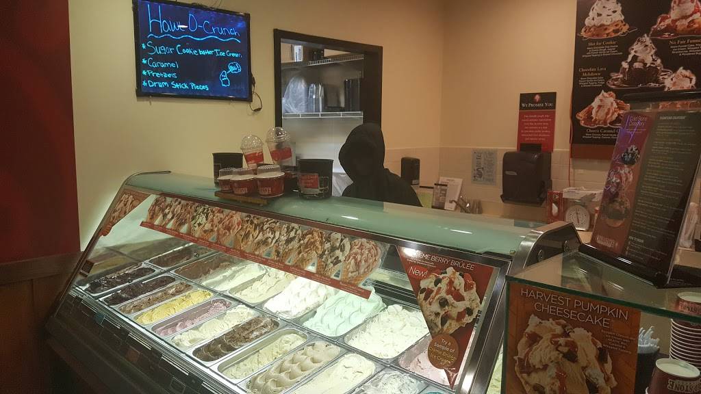 Cold Stone Creamery | bakery | 2923 W Bay Dr, Belleair Bluffs, FL 33770, USA | 7275855727 OR +1 727-585-5727
