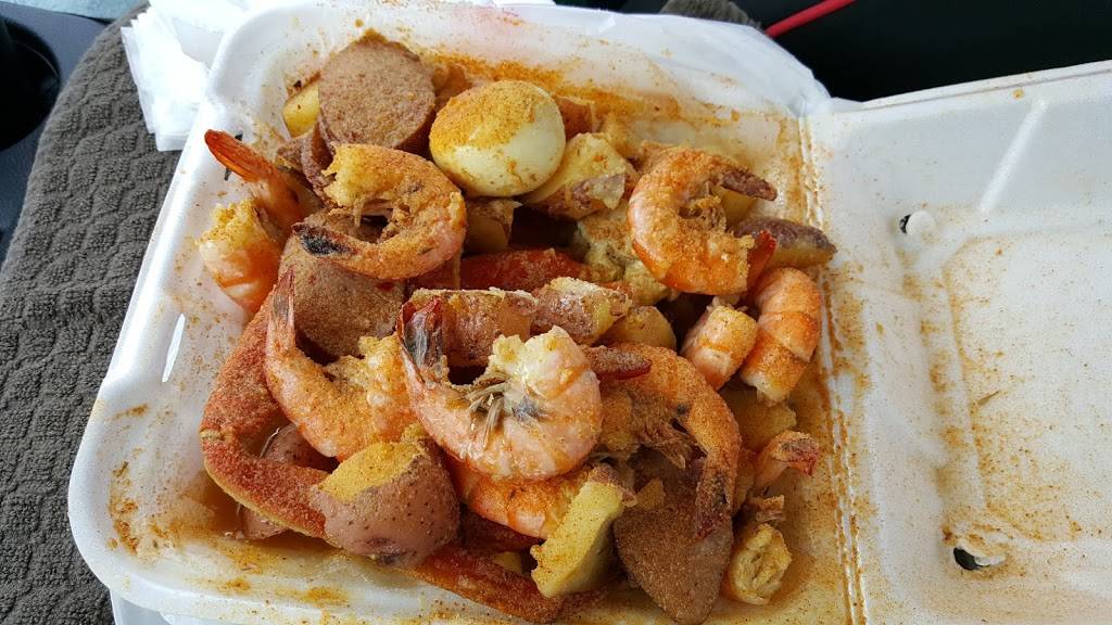 Crab Stop | restaurant | 240 Doctor M.L.K. Jr Blvd, Daytona Beach, FL 32114, USA | 3862380031 OR +1 386-238-0031